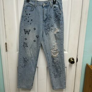 SHEIN Graffiti and tattered jeans Sz. Medium
